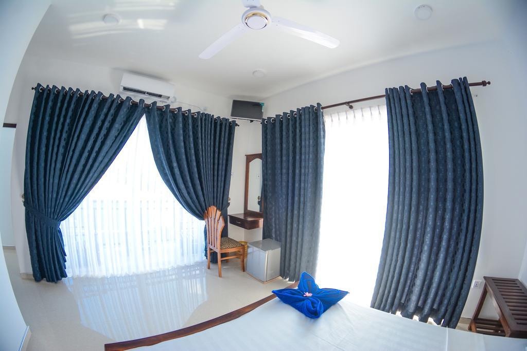 Nebula Residence Negombo Eksteriør billede