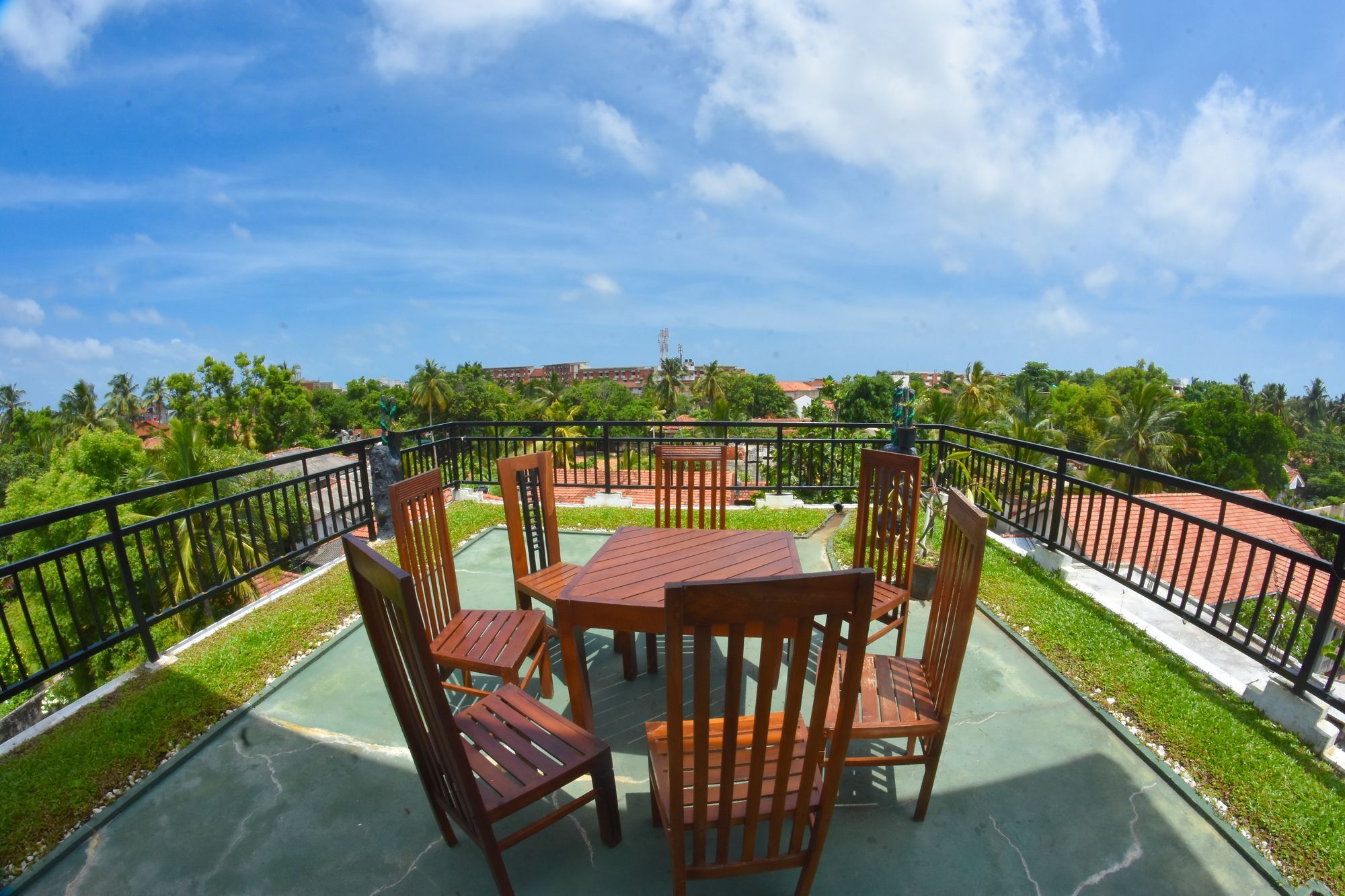 Nebula Residence Negombo Eksteriør billede